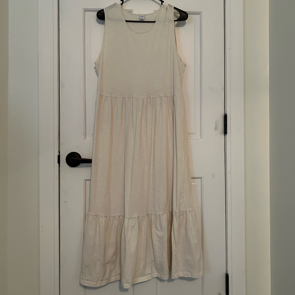 Sleeveless ivory tiered dress from Old Navy